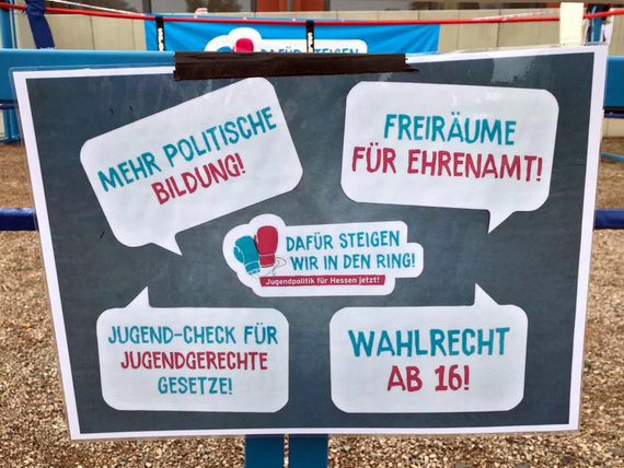 Politische Forderungen zur Jugenddemokratibewegung